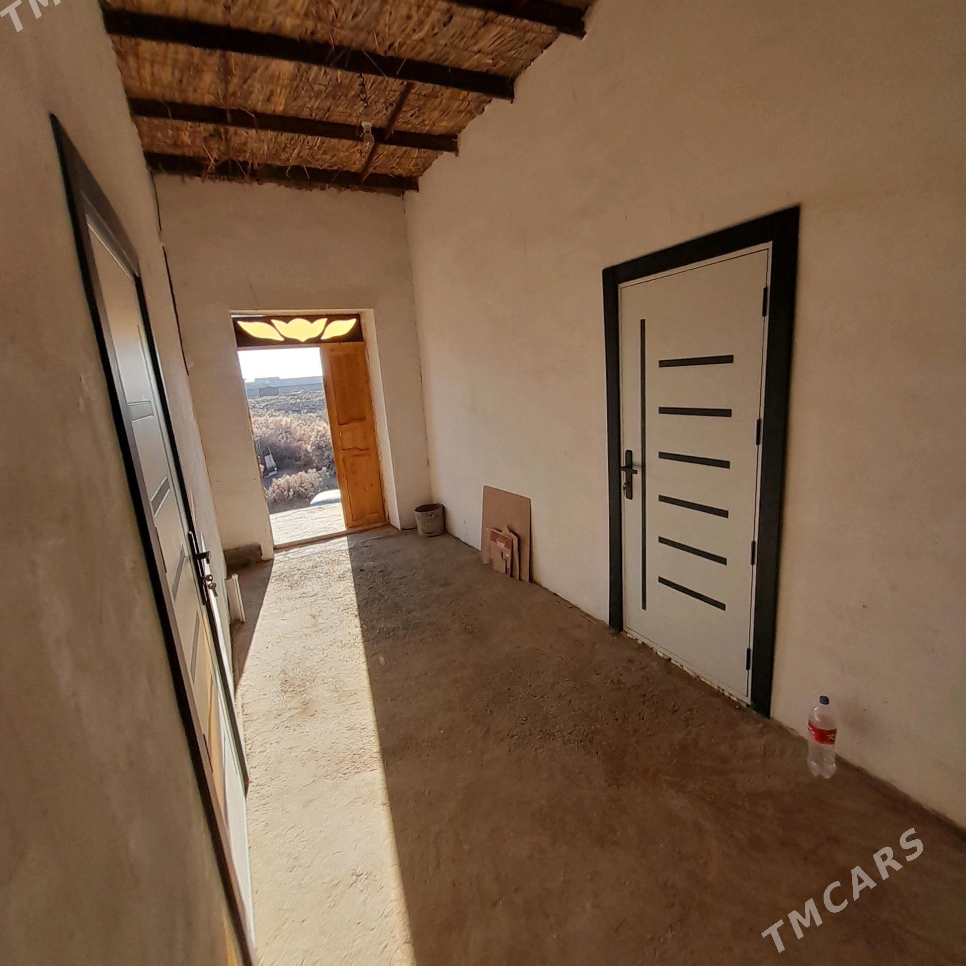 satlik jay 40 yilikda - Кёнеургенч - img 7