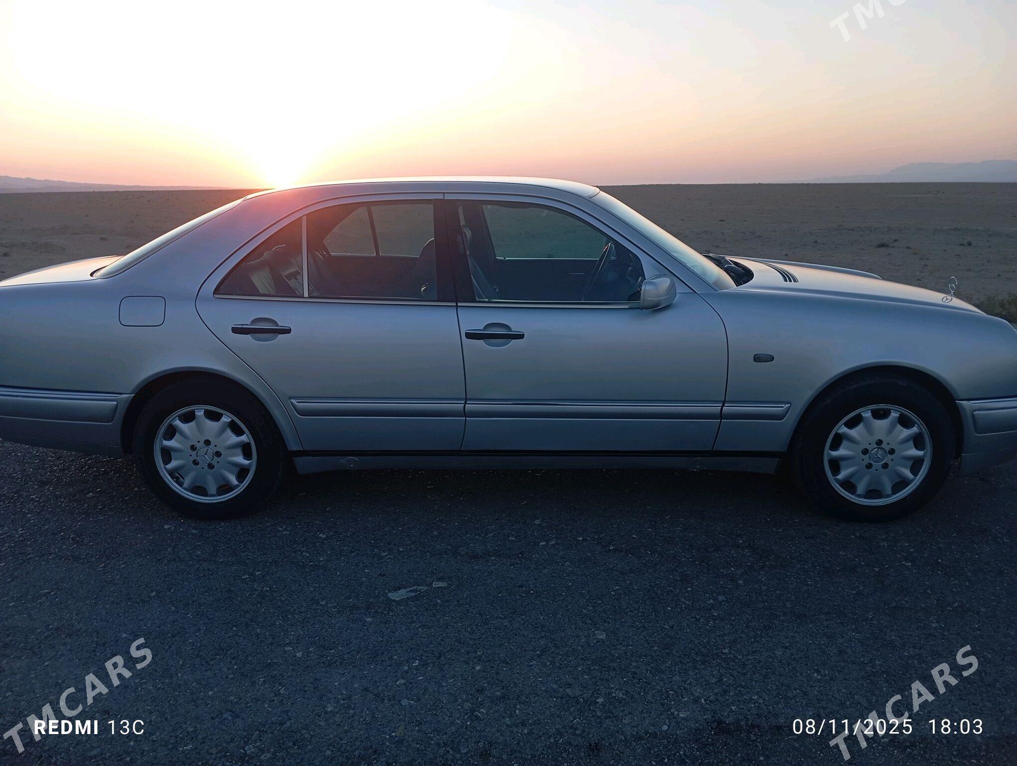 Mercedes-Benz C320 1999 - 90 000 TMT - Берекет - img 2