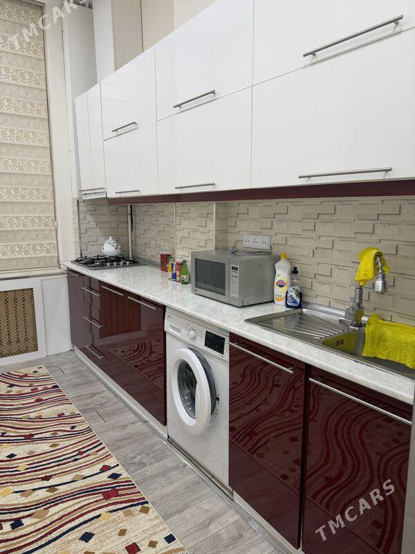 Arenda Elitka - Sowetskiý köç. (Garaşsyzlyk şaýoly) - img 2