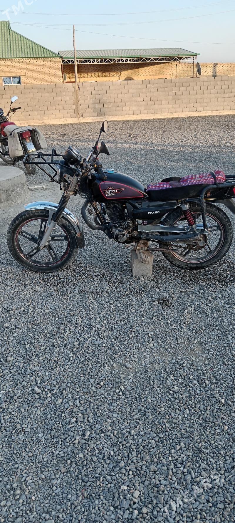 Fekon FK150-8G 2005 - 9 000 TMT - Бахарден - img 1