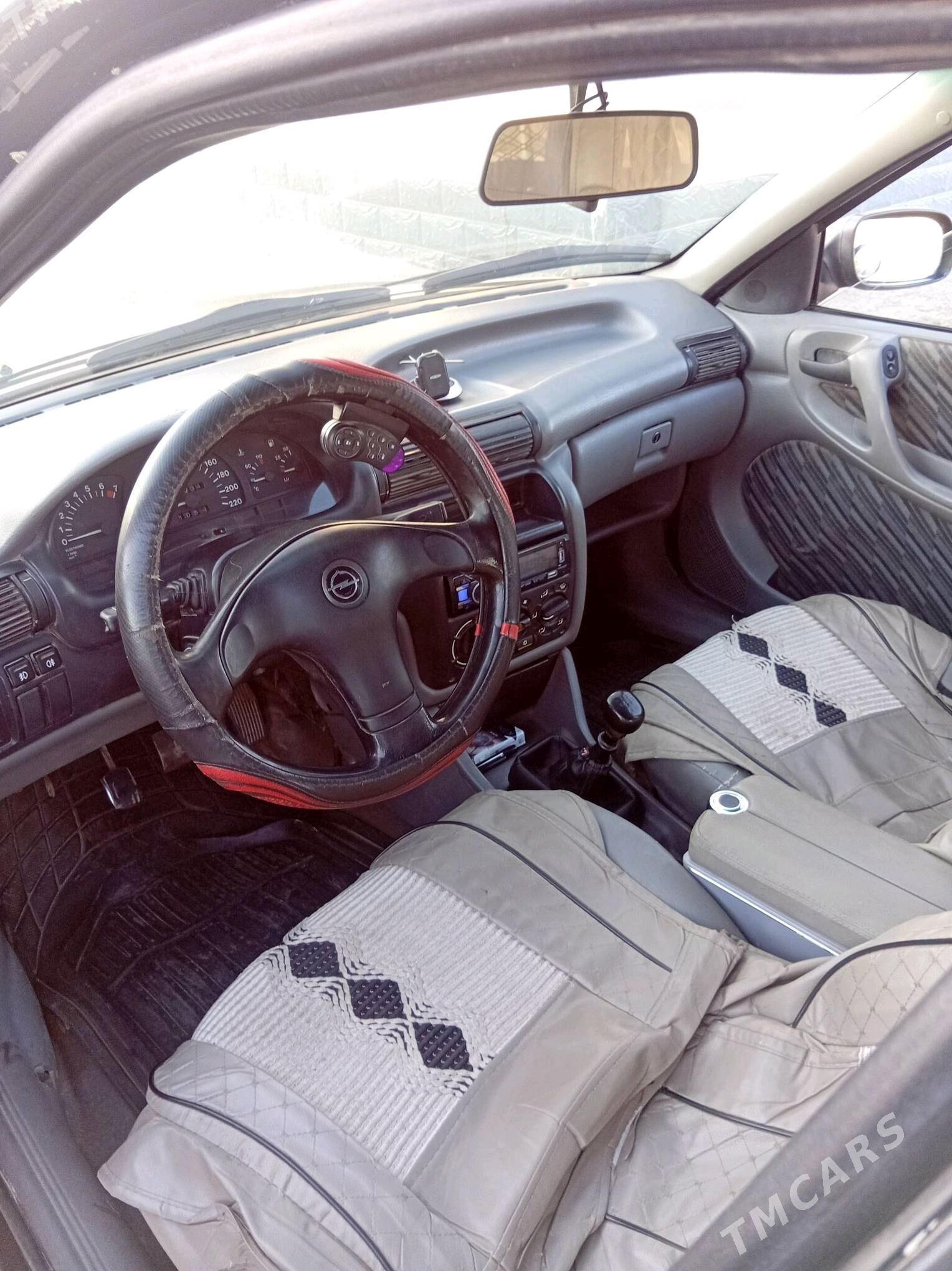 Opel Astra 1994 - 45 000 TMT - Саят - img 6