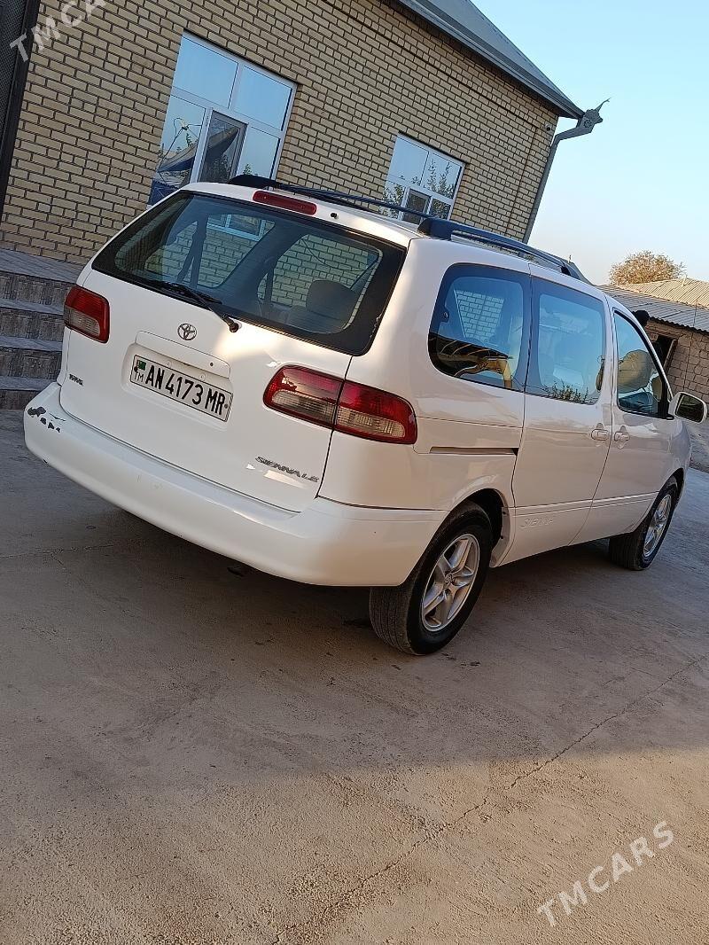 Toyota Sienna 2000 - 155 000 TMT - Векильбазар - img 4