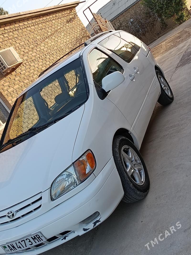 Toyota Sienna 2000 - 155 000 TMT - Векильбазар - img 3