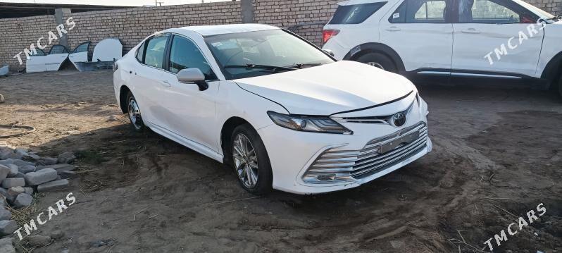 Toyota Camry 2022 - 210 000 TMT - Мары - img 1