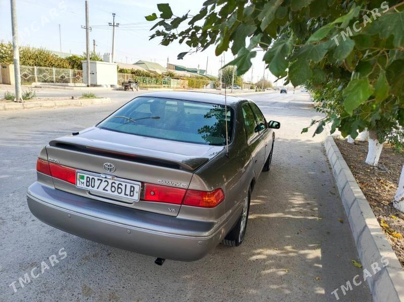 Toyota Camry 2000 - 185 000 TMT - Türkmenabat - img 4
