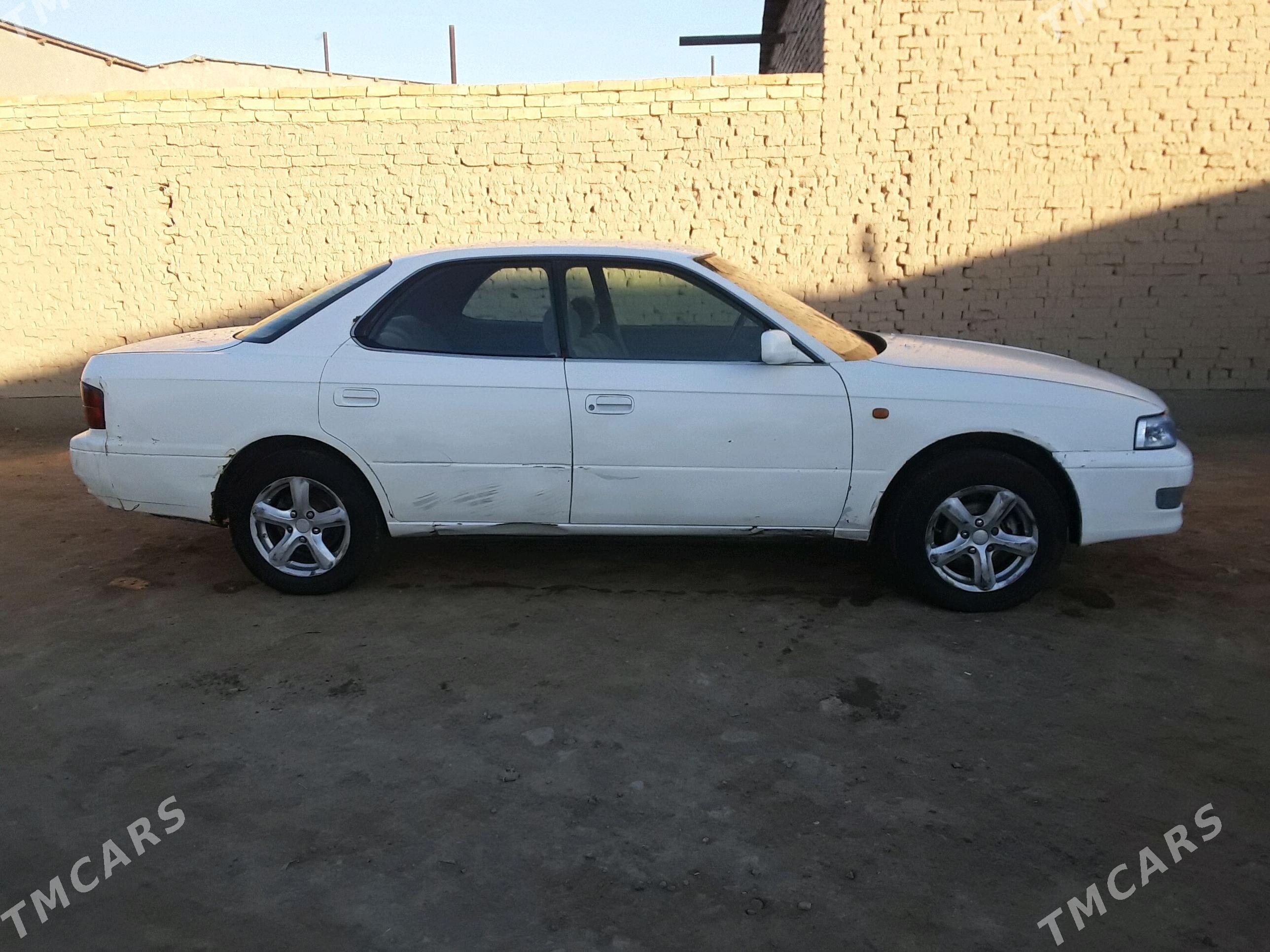 Toyota Vista 1997 - 65 000 TMT - етр. Туркменбаши - img 4