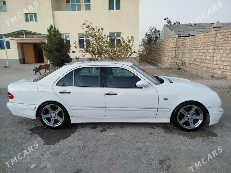 Mercedes-Benz 300E 1996 - 85 000 TMT - Гызыларбат - img 4