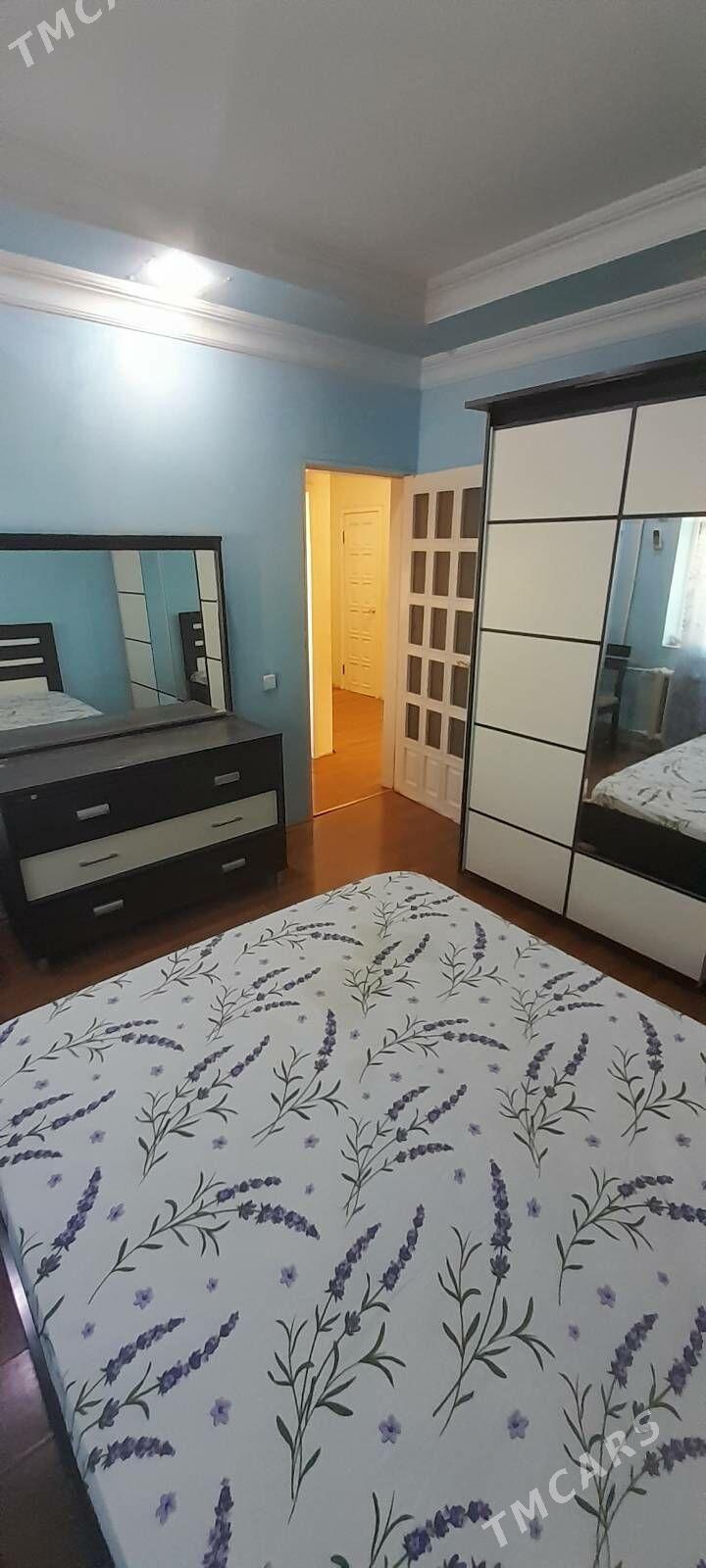 Mir 3/2 3 kom.Eyesinden! - Мир 3 - img 2