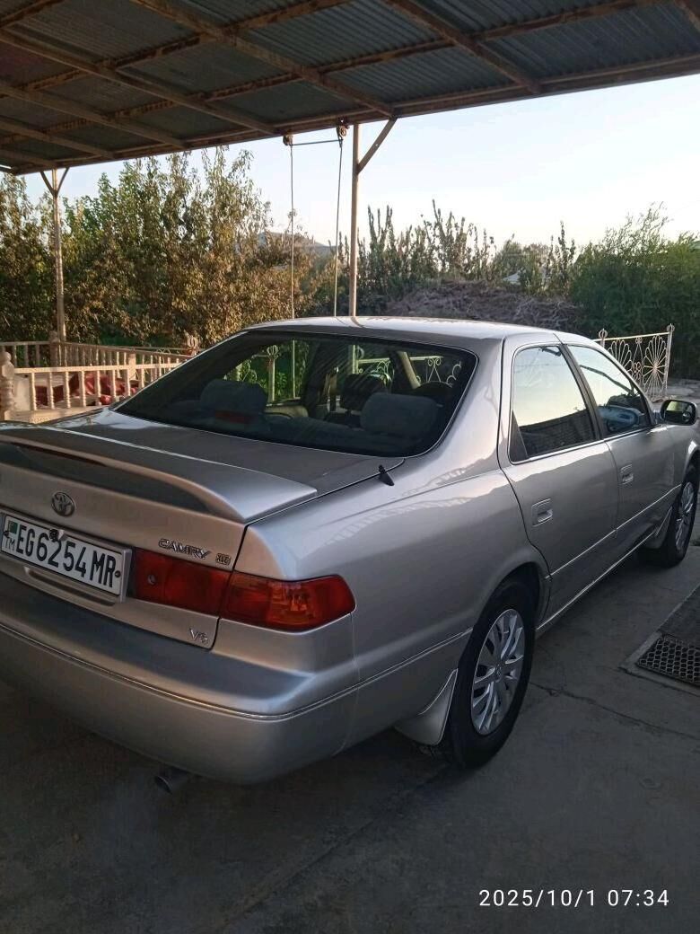 Toyota Camry 2001 - 150 000 TMT - Мары - img 5