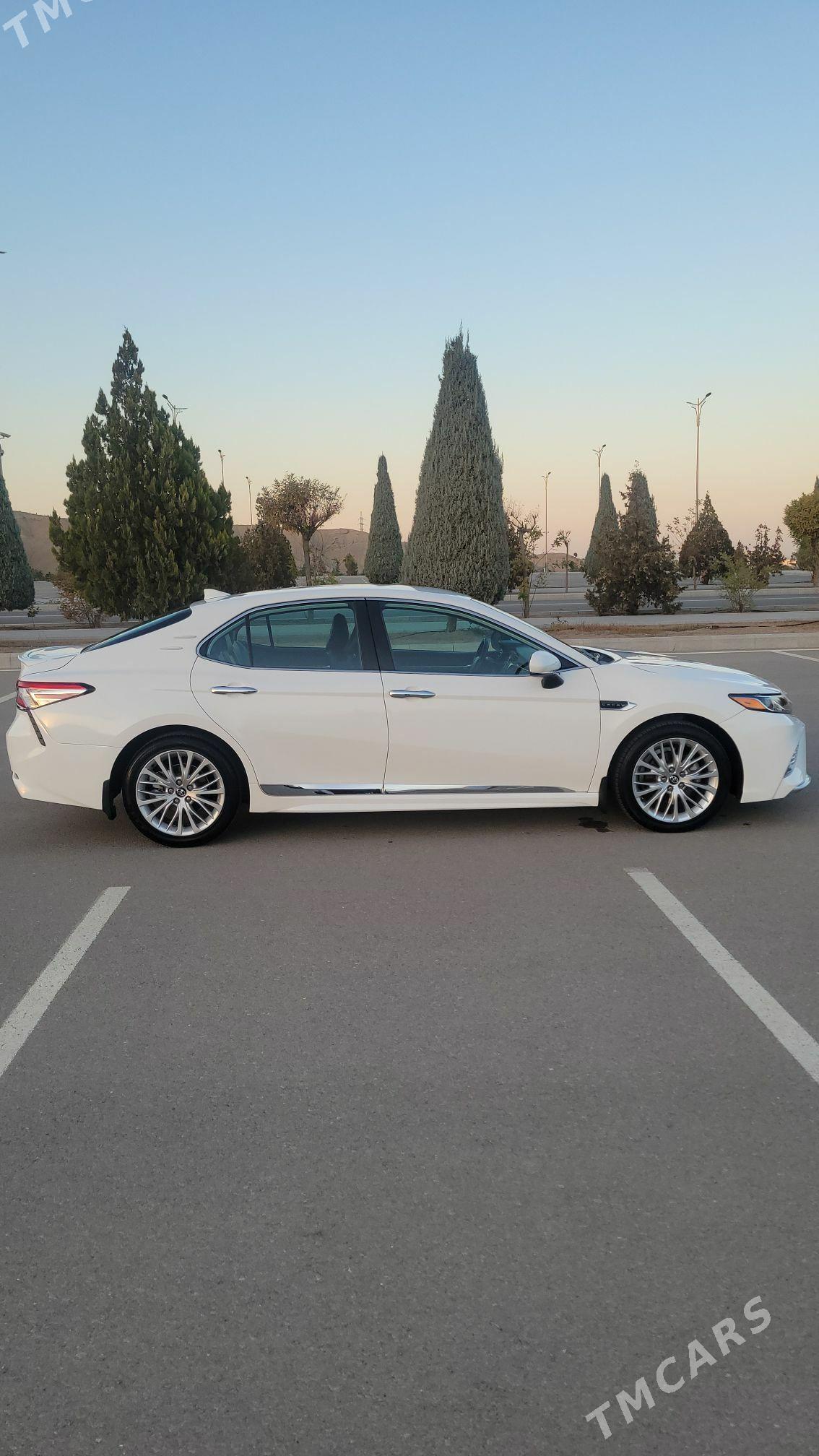 Toyota Camry 2020 - 318 000 TMT - Ашхабад - img 4