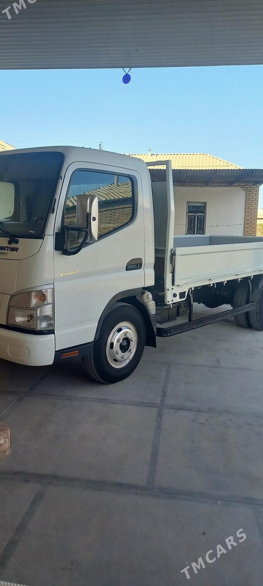 Mitsubishi Canter 2013 - 420 000 TMT - Mary - img 2