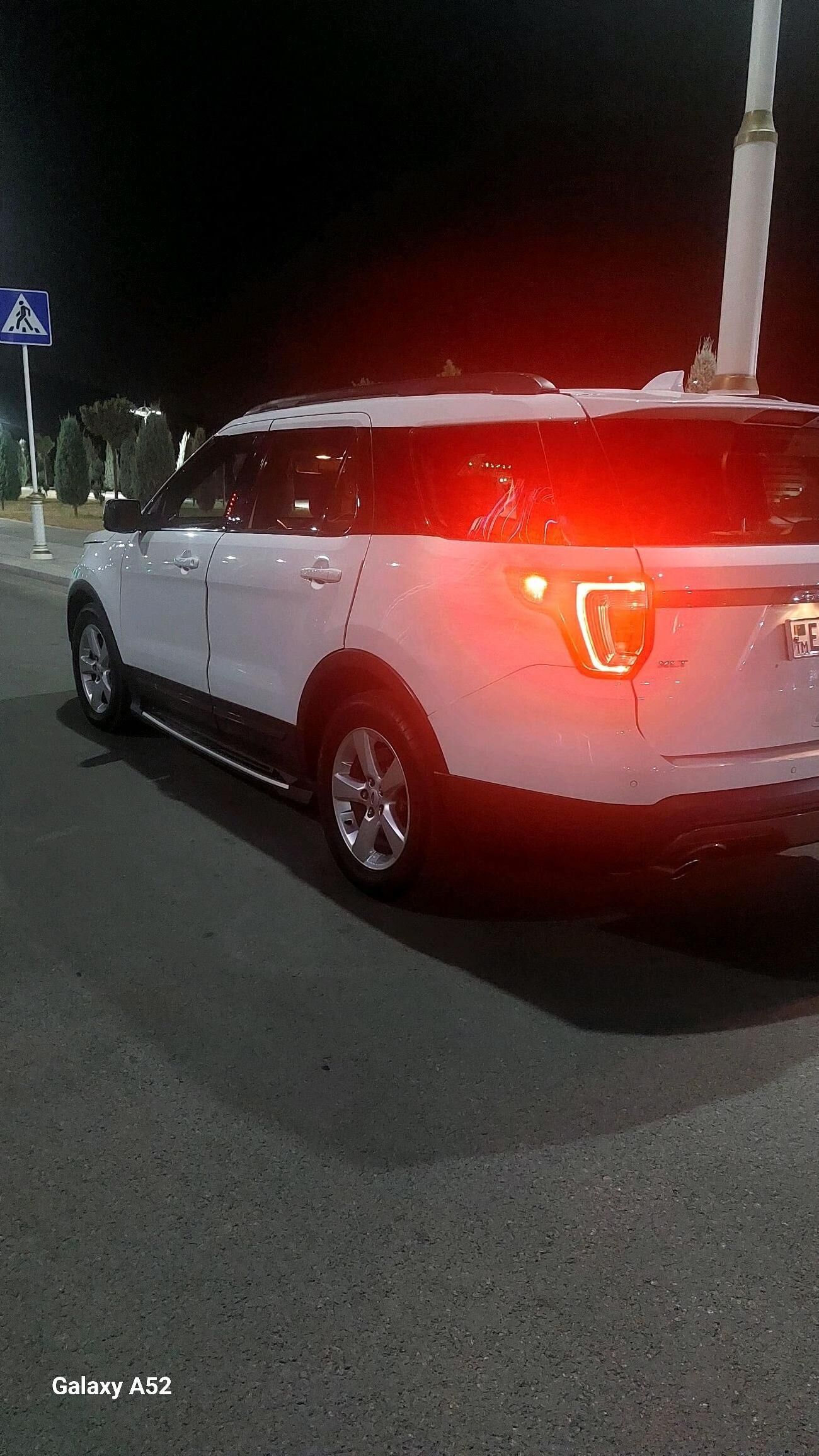Ford Explorer 2017 - 278 000 TMT - Aşgabat - img 1