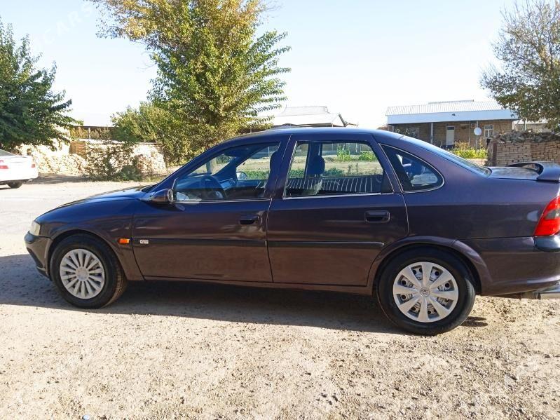 Opel Vectra 1996 - 55 000 TMT - Векильбазар - img 3