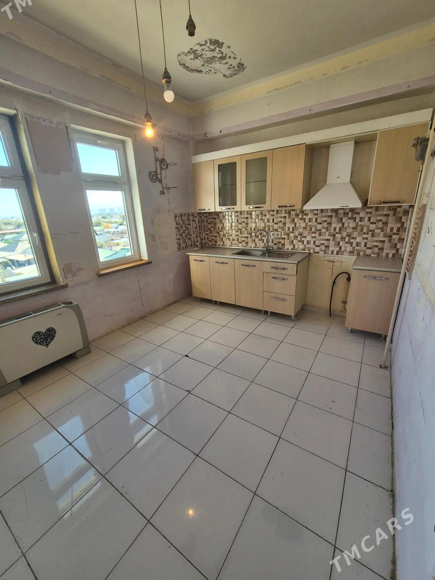 Ipoteka Taslamada jay Eyesi - Köşi - img 4