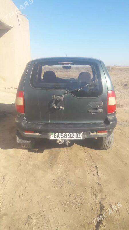 Chevrolet Niva 2007 - 55 000 TMT - Türkmenbaşy etr. - img 5