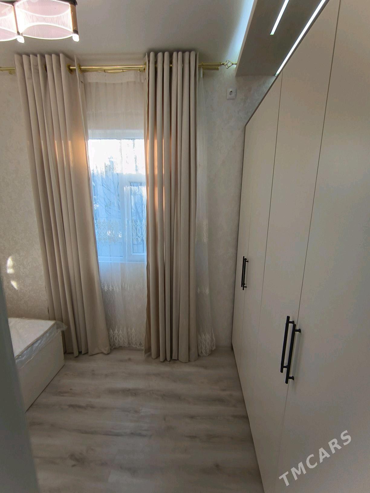 FULL JAY - 2 mkr - img 2