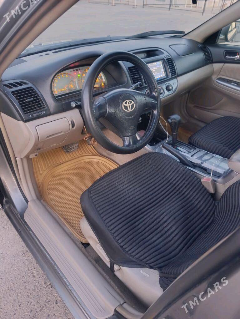 Toyota Camry 2002 - 200 000 TMT - Kerki - img 8
