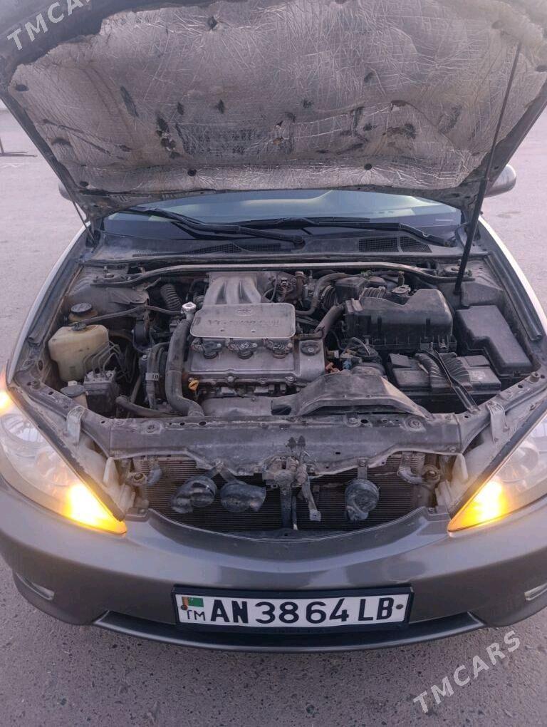 Toyota Camry 2002 - 200 000 TMT - Kerki - img 7