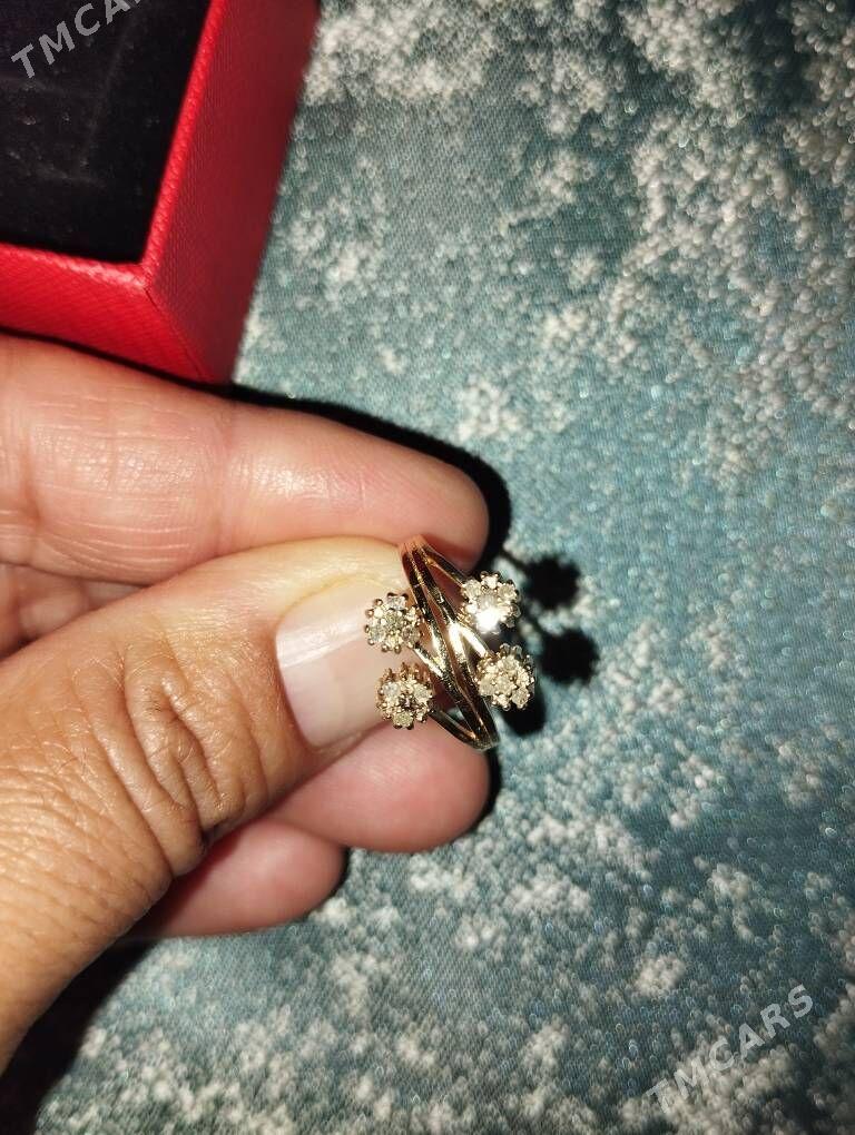 gyzyl yuzuk - Büzmeýin - img 3