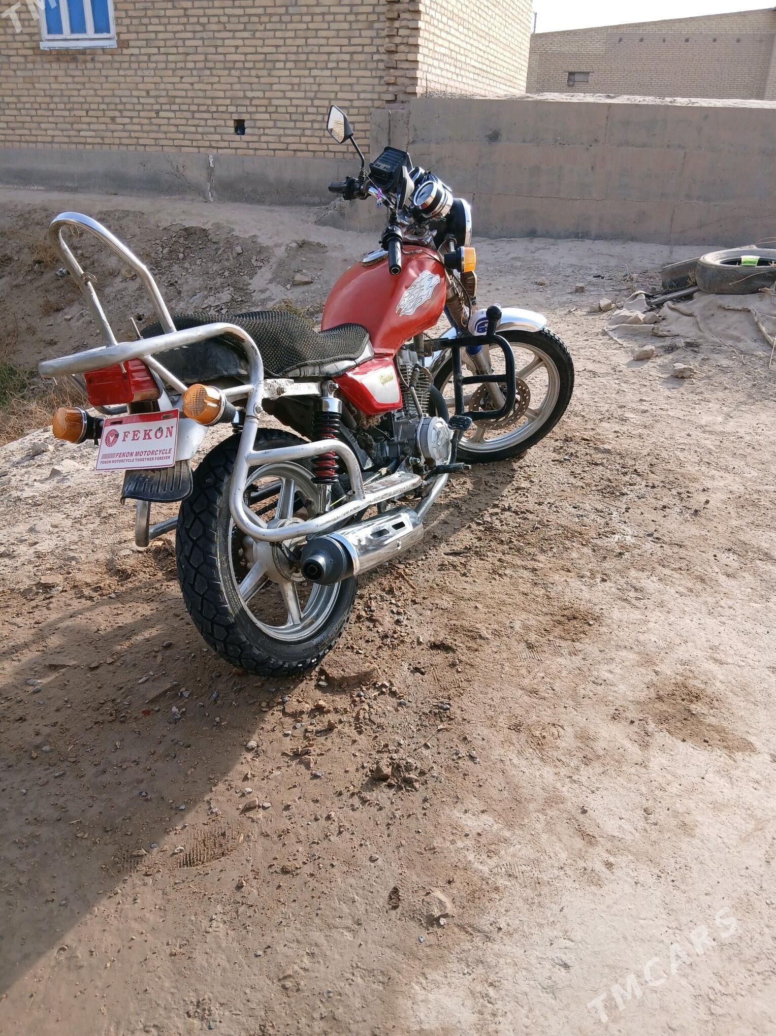 Fekon FK150-8G 2012 - 11 000 TMT - Saýat - img 1