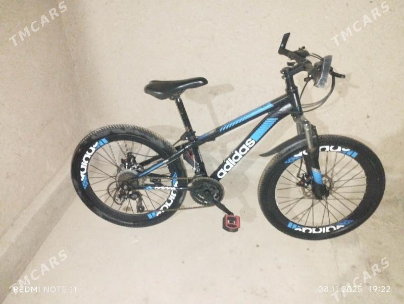 Adidas welik - Губадаг - img 1