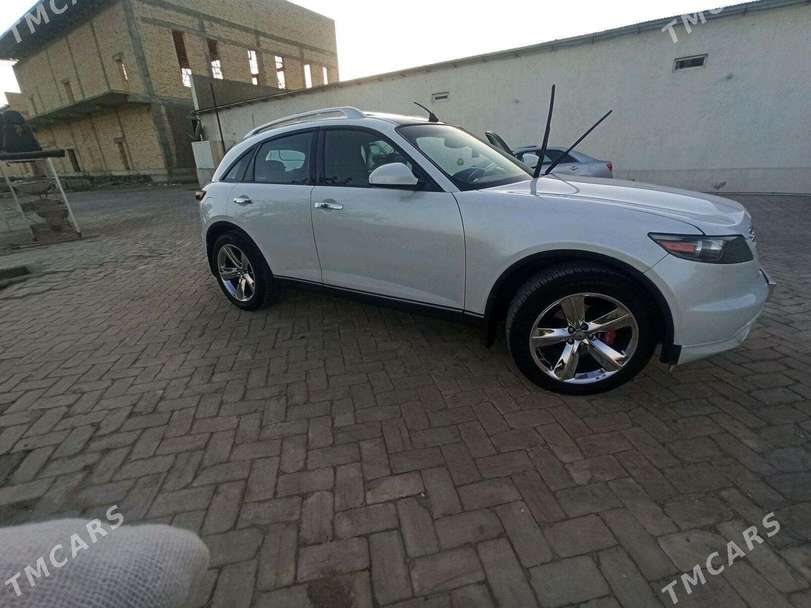 Infiniti FX35 2004 - 140 000 TMT - Baýramaly - img 3