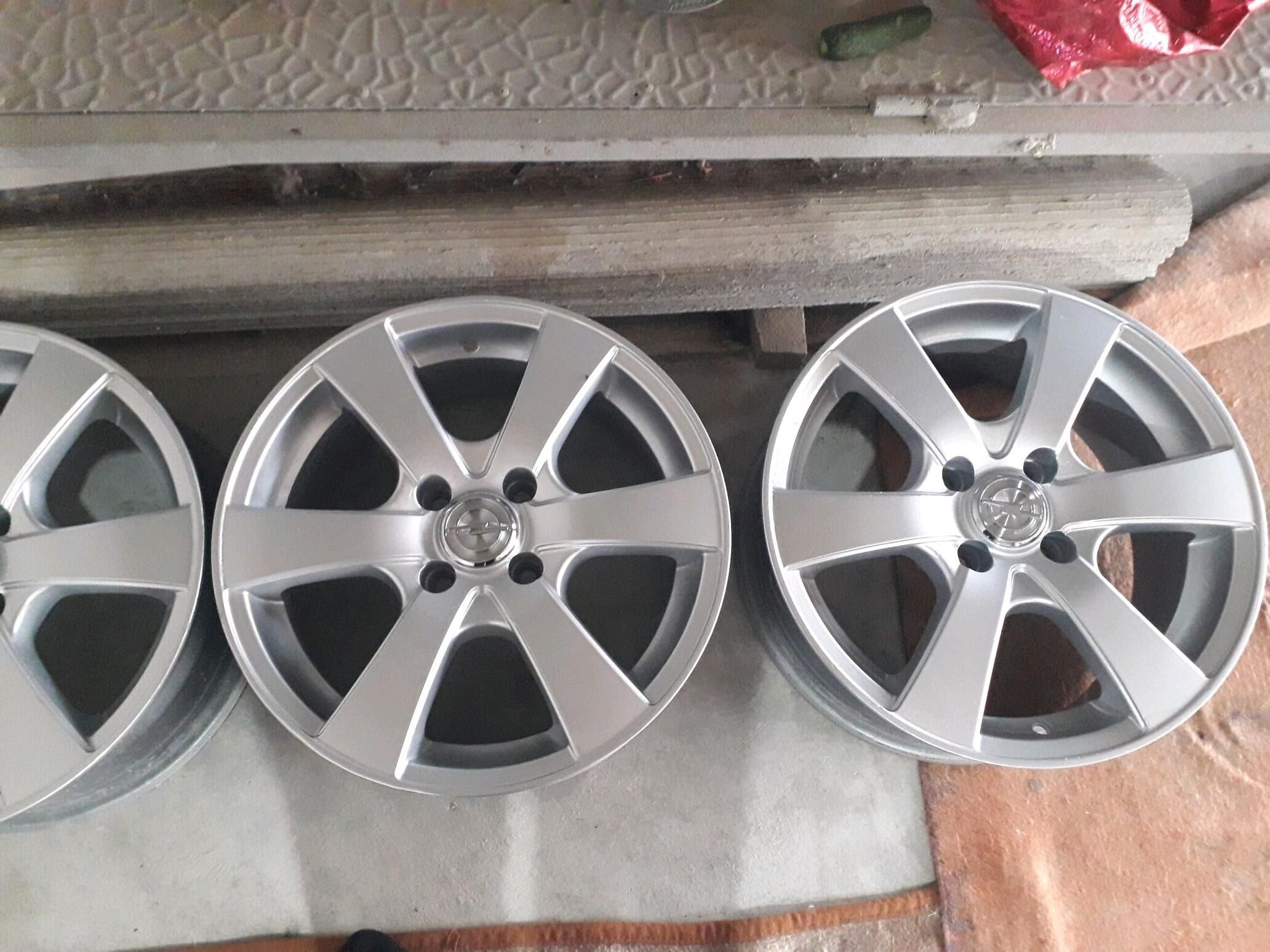 15 lik diska 3 000 TMT - Бахарден - img 1