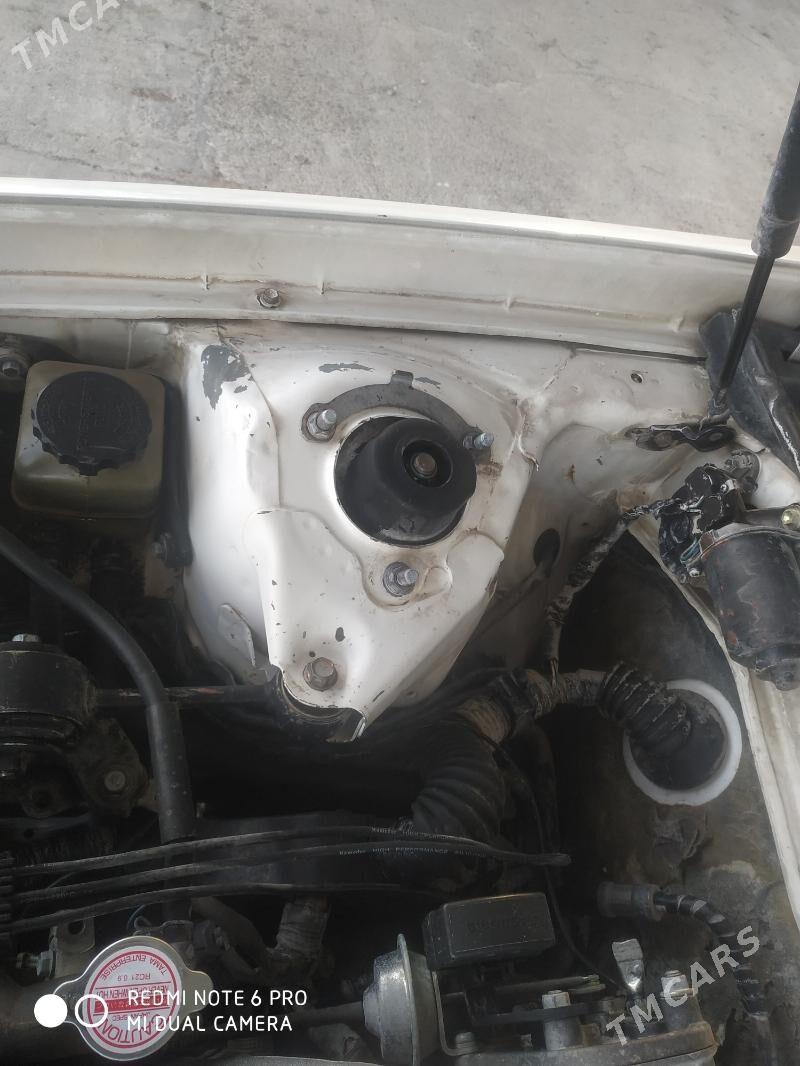 Toyota Avalon 1998 - 136 000 TMT - Köýtendag - img 4