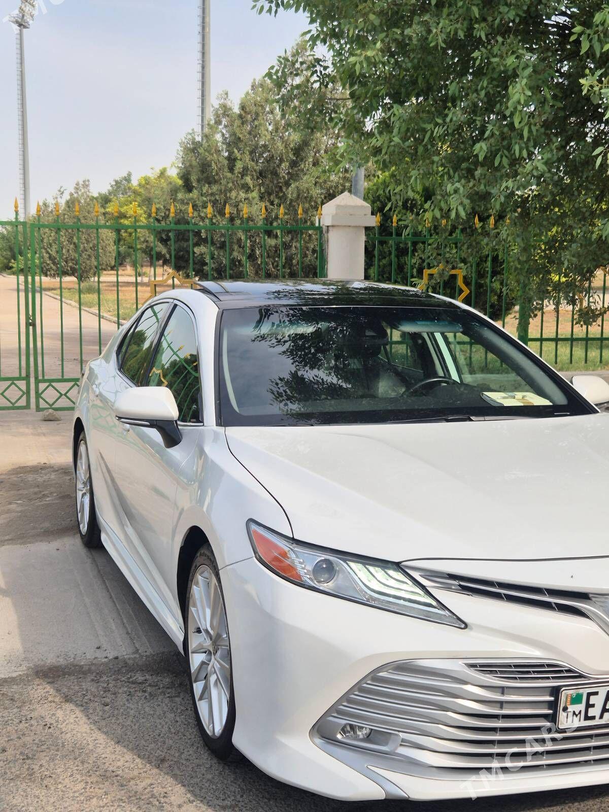 Toyota Camry 2021 - 390 000 TMT - Aşgabat - img 2