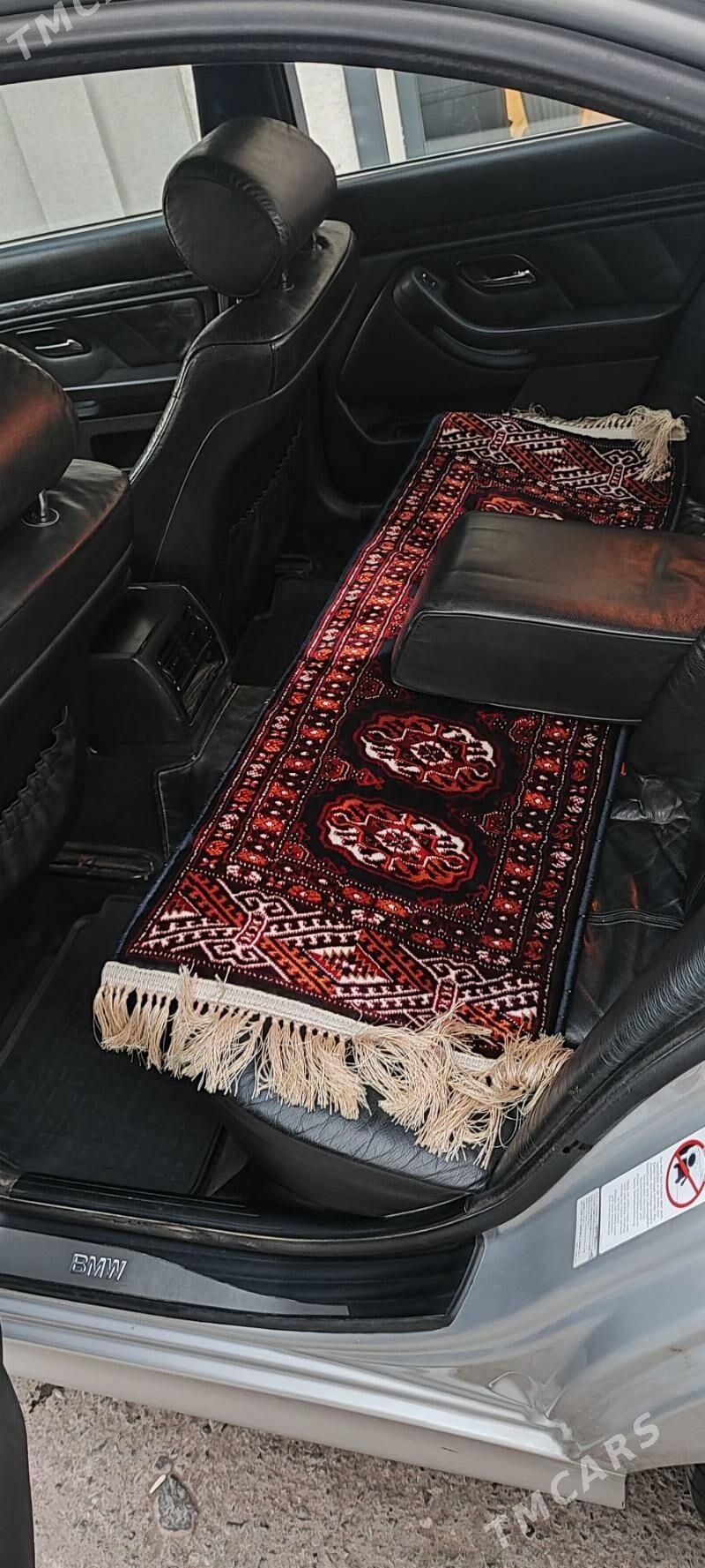 BMW 525 2001 - 140 000 TMT - Туркменабат - img 3