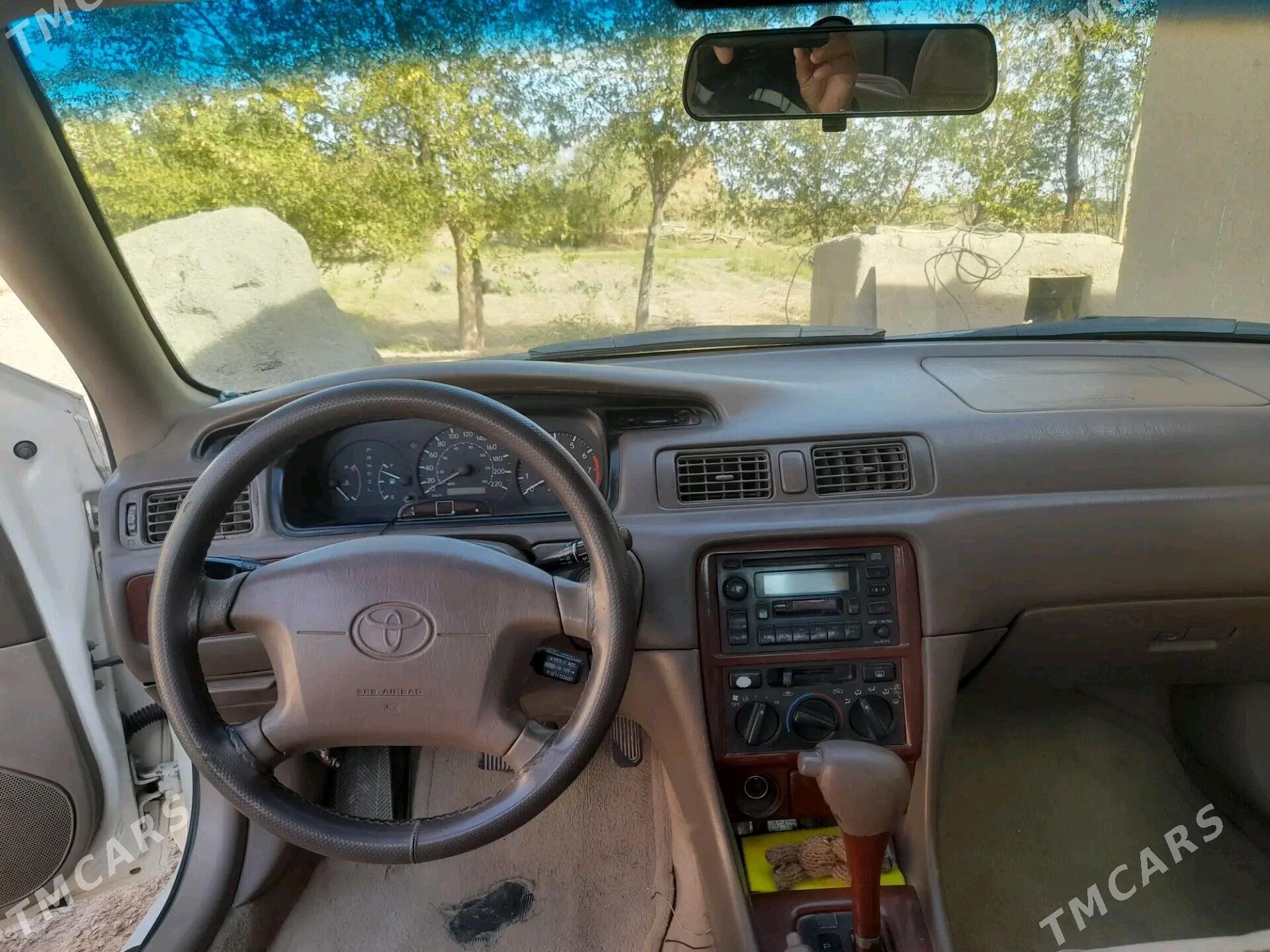 Toyota Camry 1999 - 120 000 TMT - Akdepe - img 1