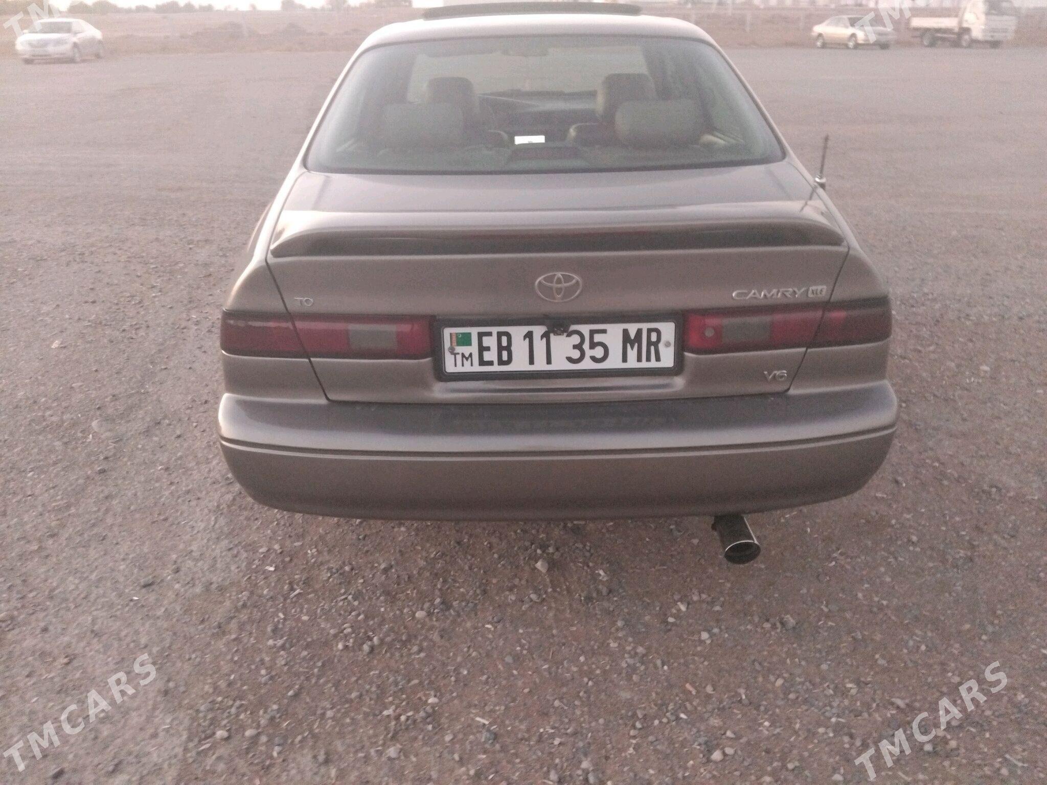 Toyota Camry 1998 - 136 000 TMT - Mary - img 3