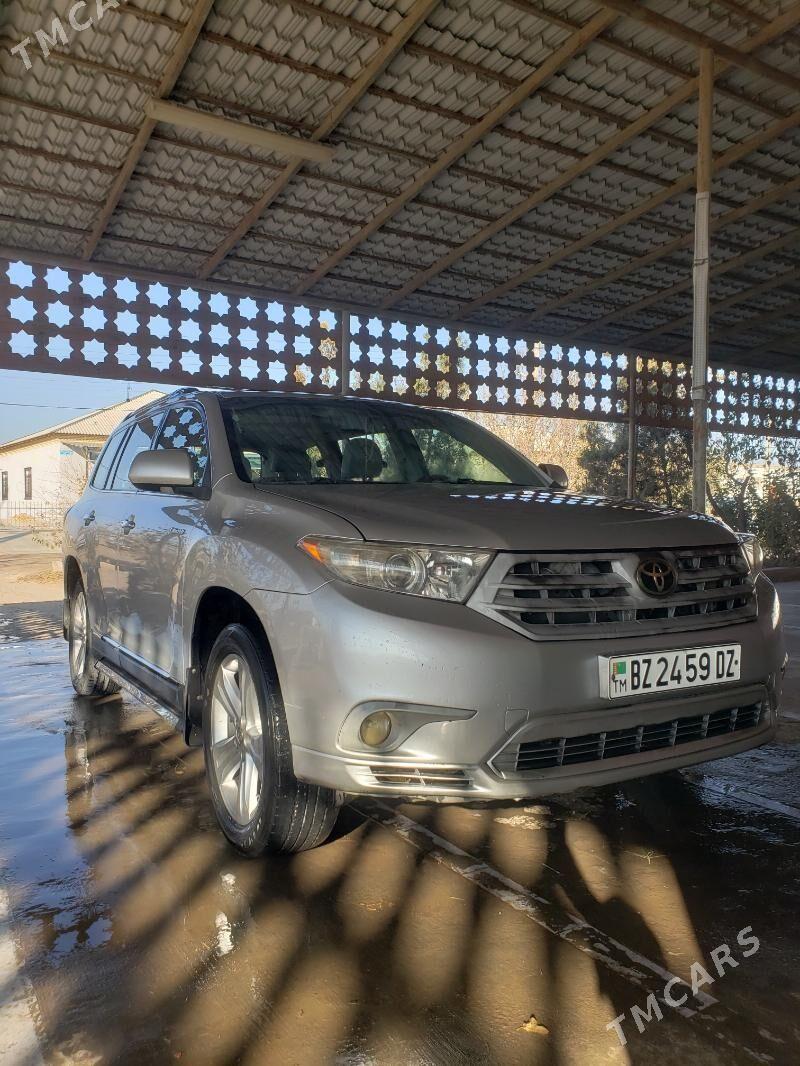 Toyota Highlander 2011 - 315 000 TMT - Daşoguz - img 4
