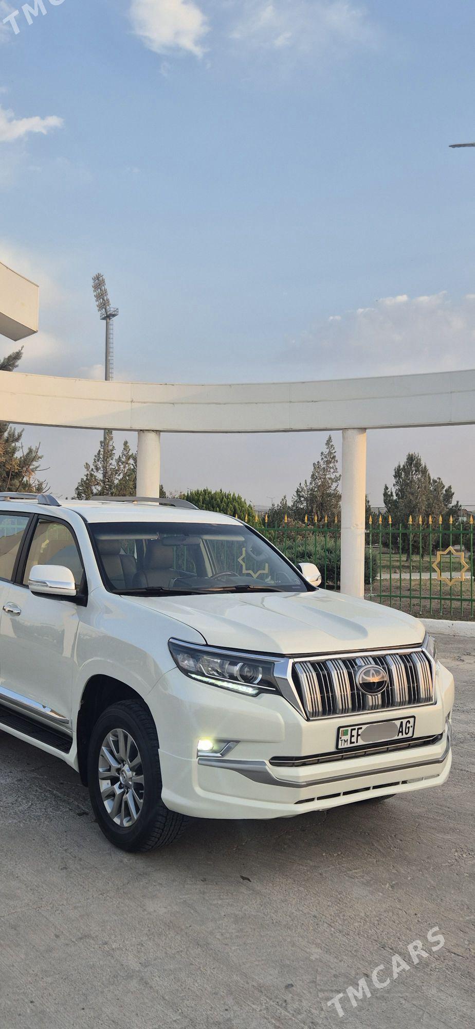 Toyota Land Cruiser Prado 2010 - 680 000 TMT - Aşgabat - img 2