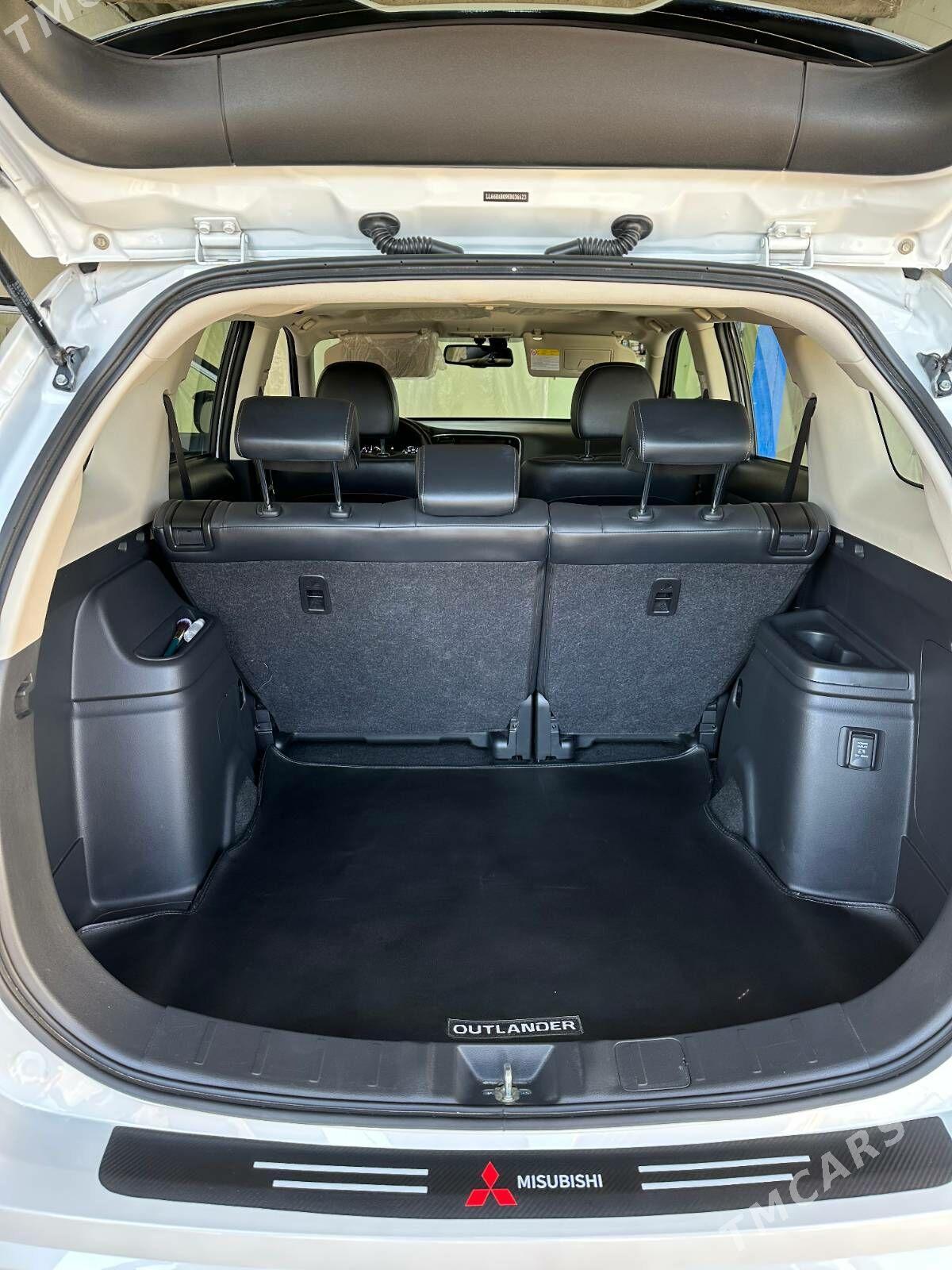 Mitsubishi Montero Sport 2022 - 300 000 TMT - Gumdag - img 7