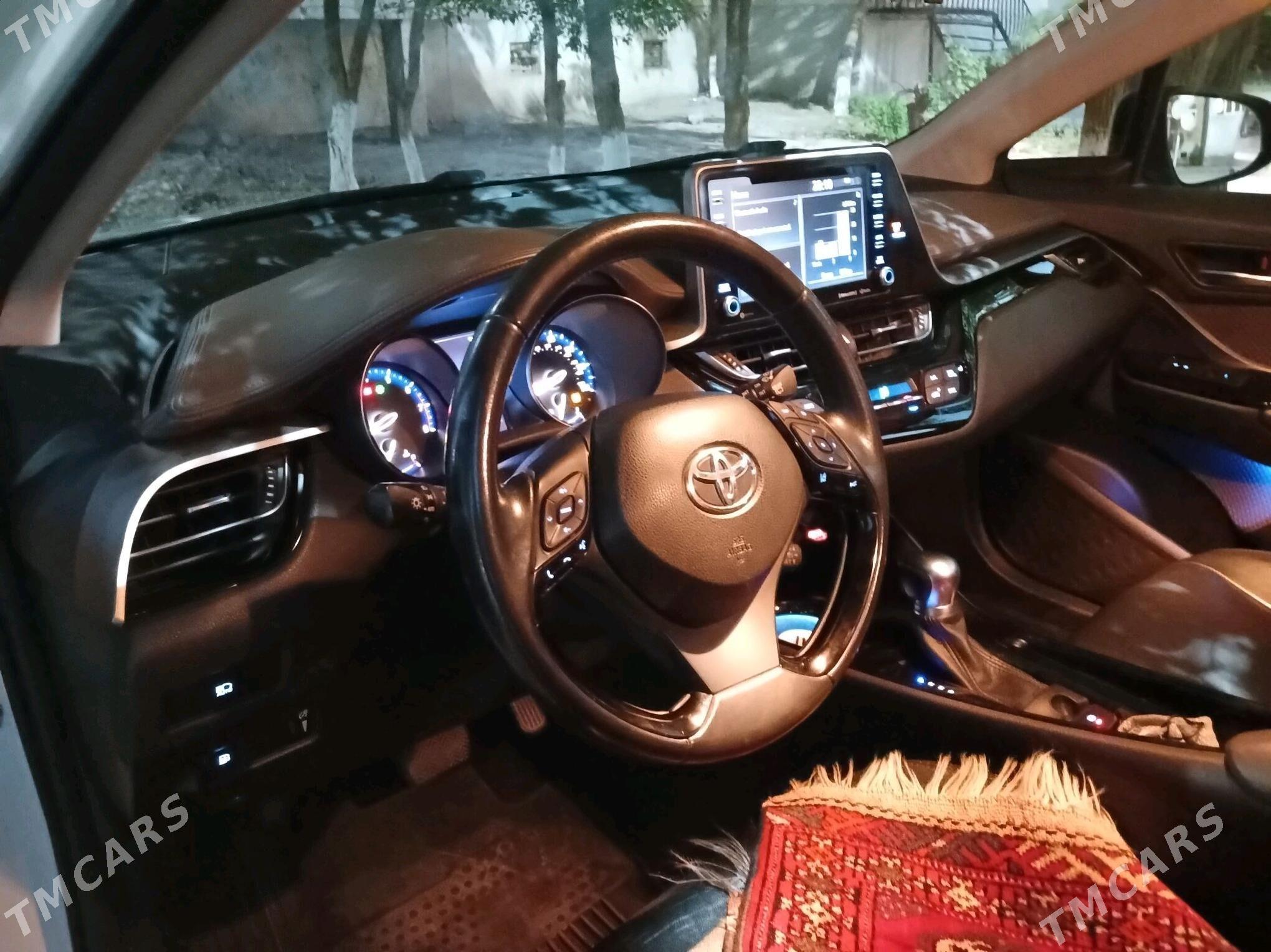 Toyota C-HR 2020 - 270 000 TMT - Türkmenabat - img 1