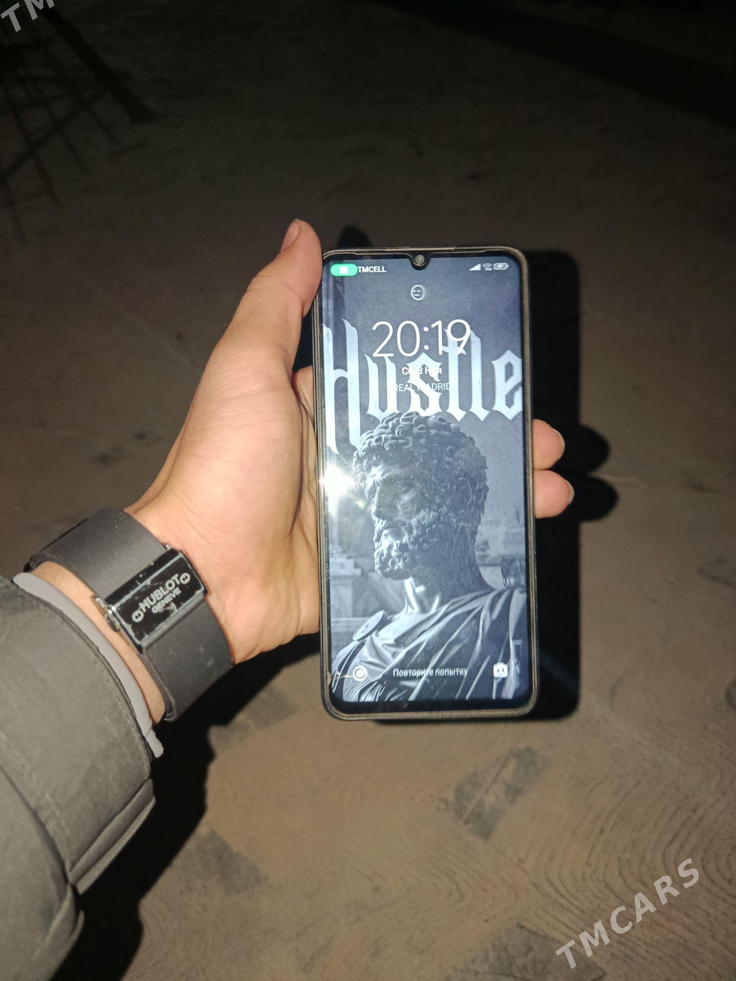 Redmi 13C obmn iphone bln - Hojambaz - img 5