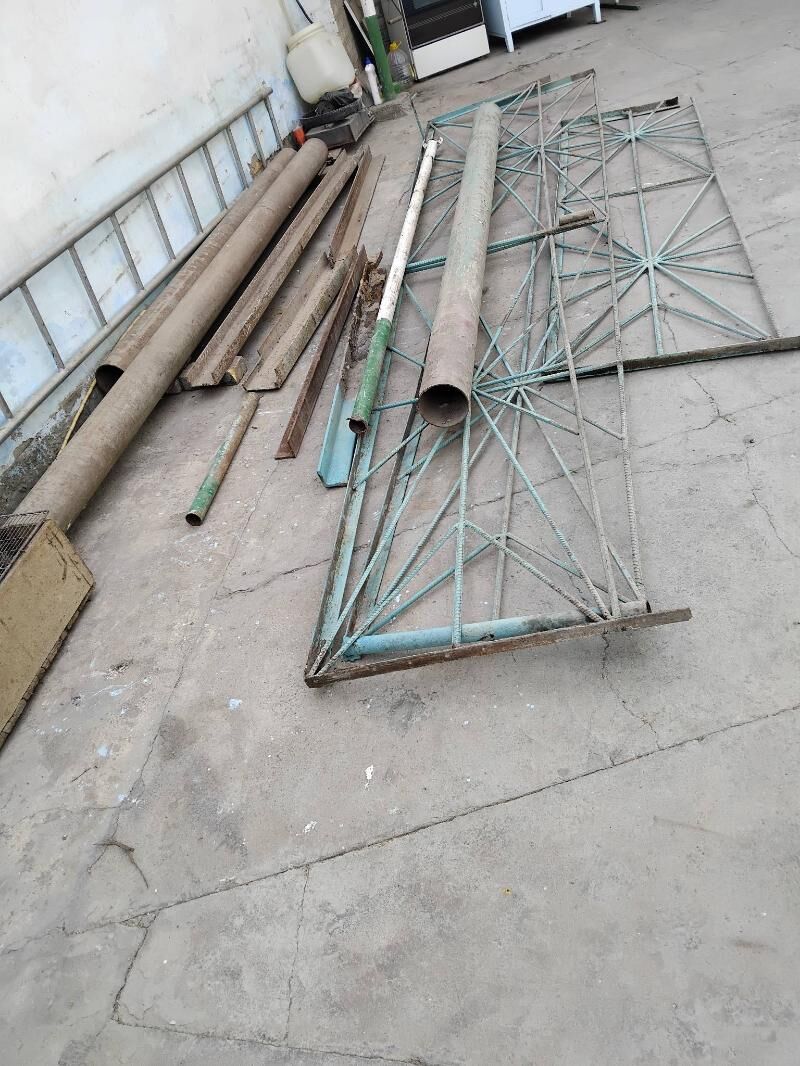 Трубы и швеллер, угольники - Türkmenabat - img 3