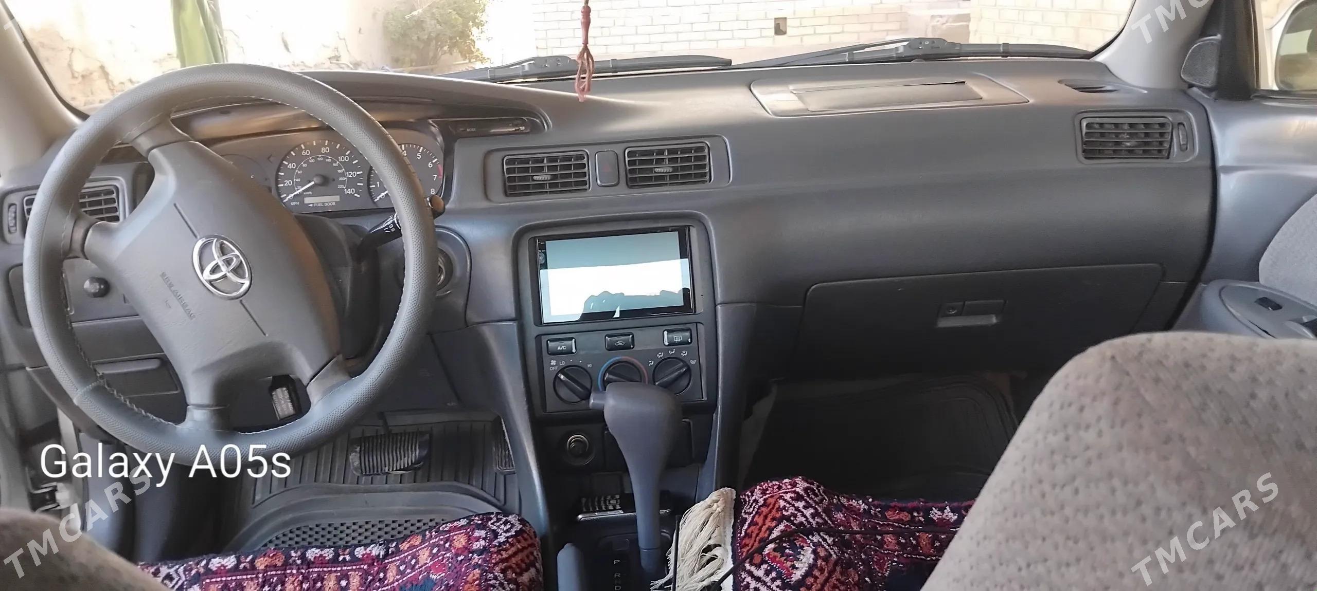 Toyota Camry 2001 - 190 000 TMT - Туркменгала - img 3