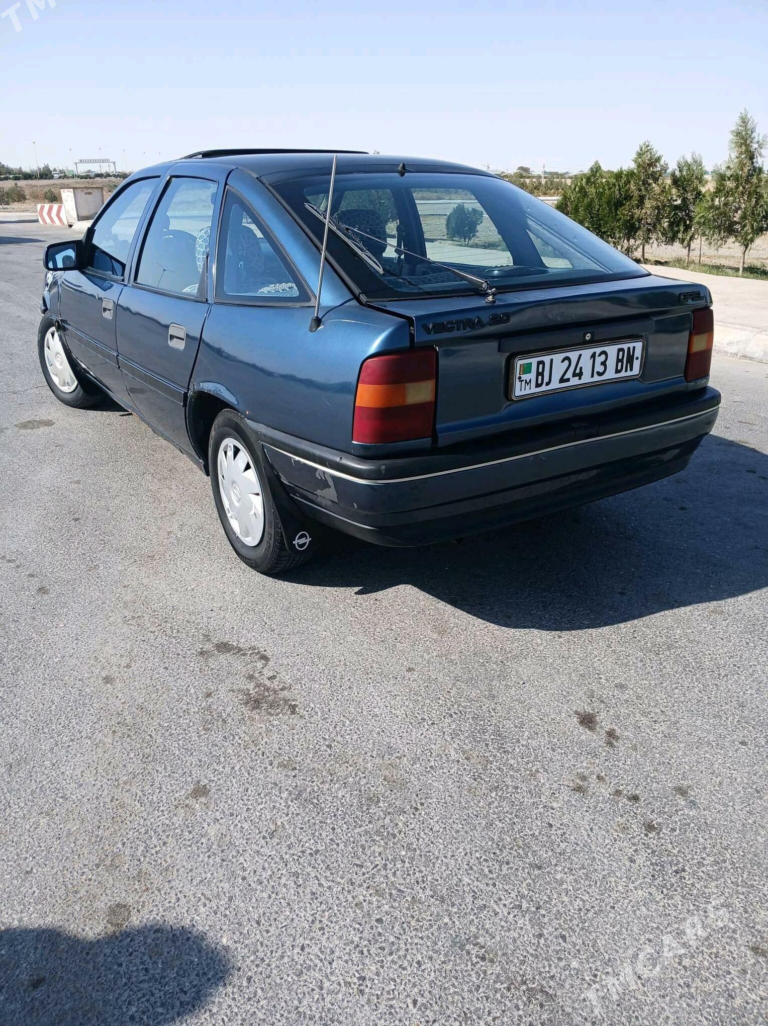 Opel Vectra 1990 - 30 000 TMT - Gyzylarbat - img 2