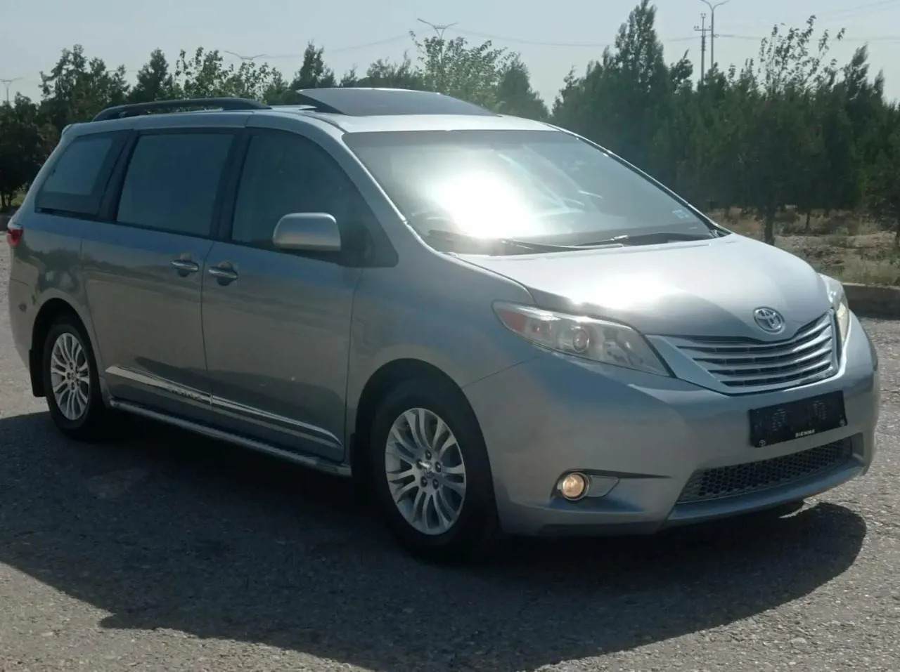 Toyota Sienna 2015 - 400 000 TMT - Эсенгулы - img 3