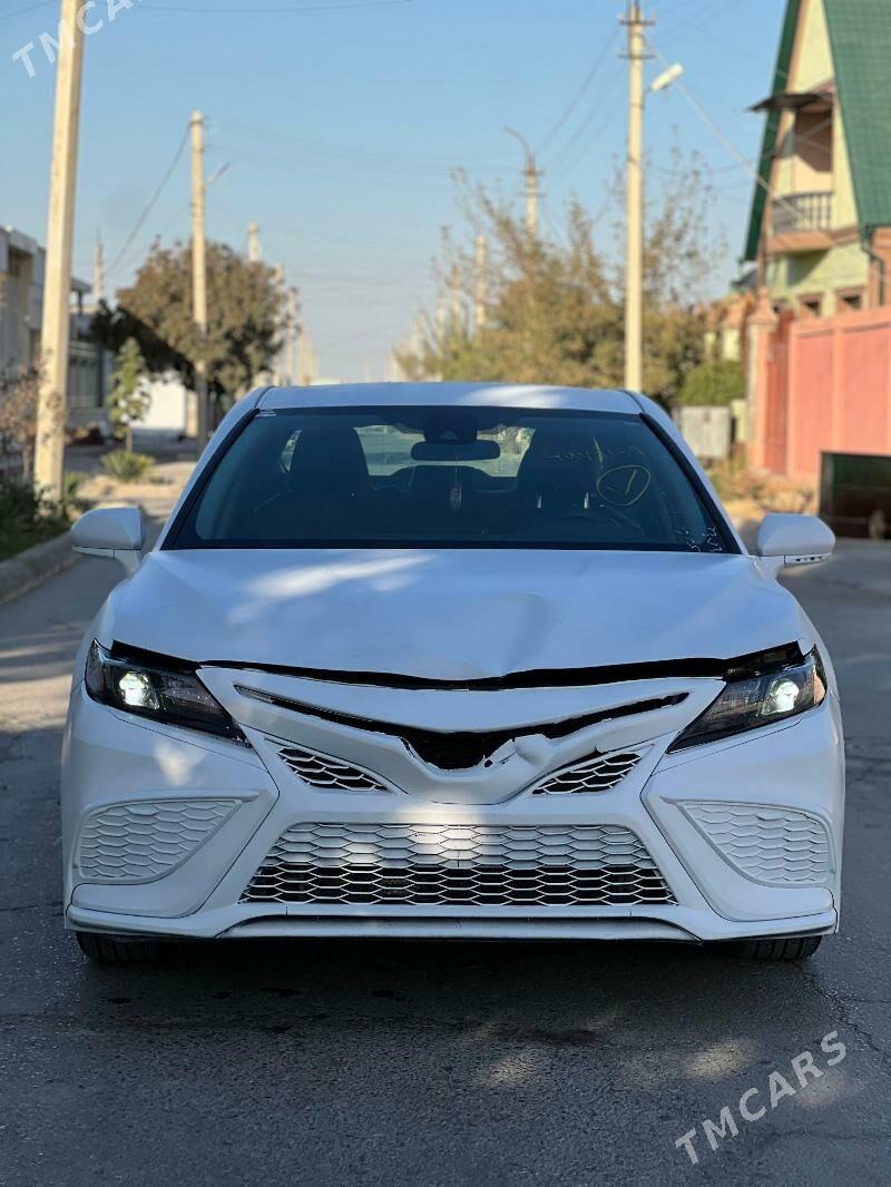 Toyota Camry 2022 - 309 000 TMT - Ашхабад - img 3