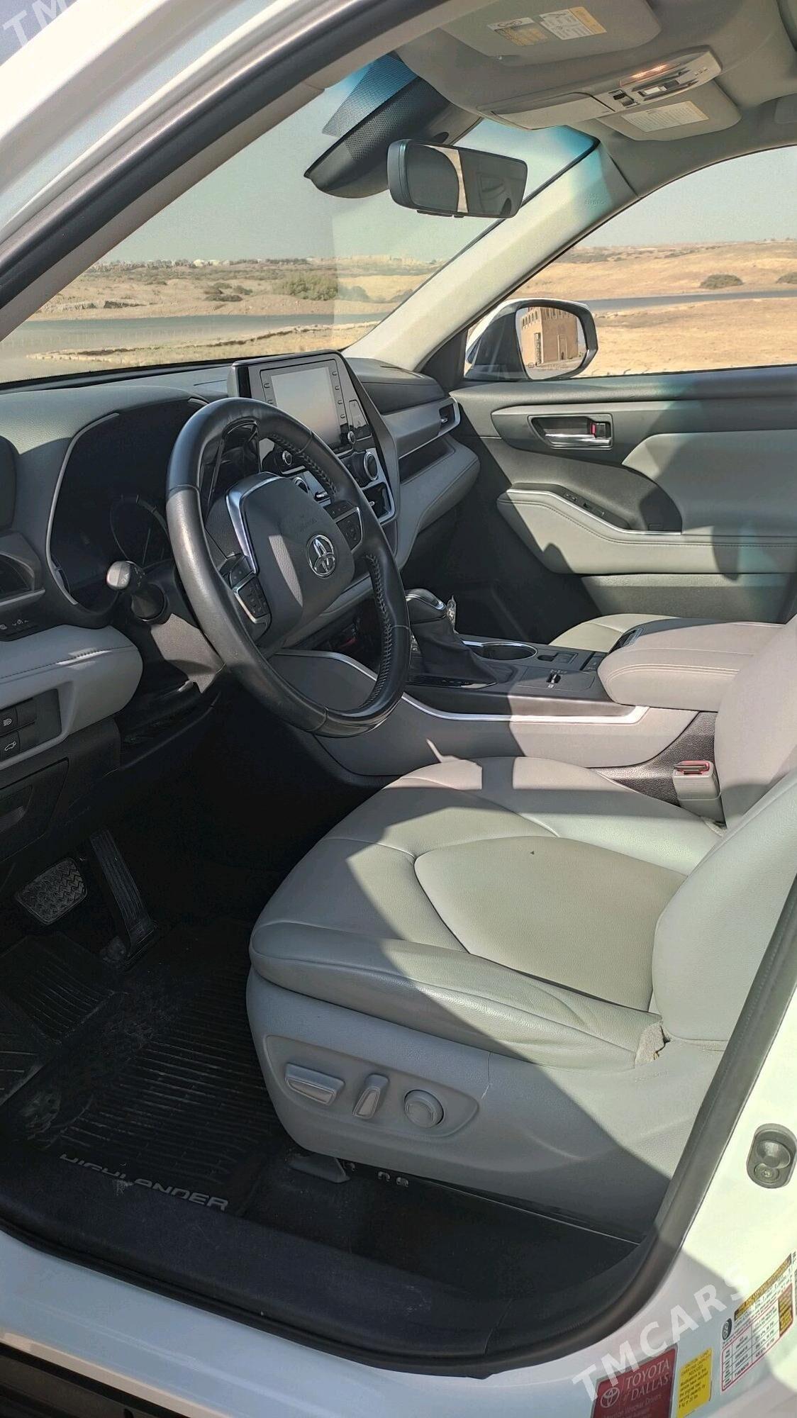 Toyota Highlander 2020 - 520 000 TMT - Baýramaly - img 5