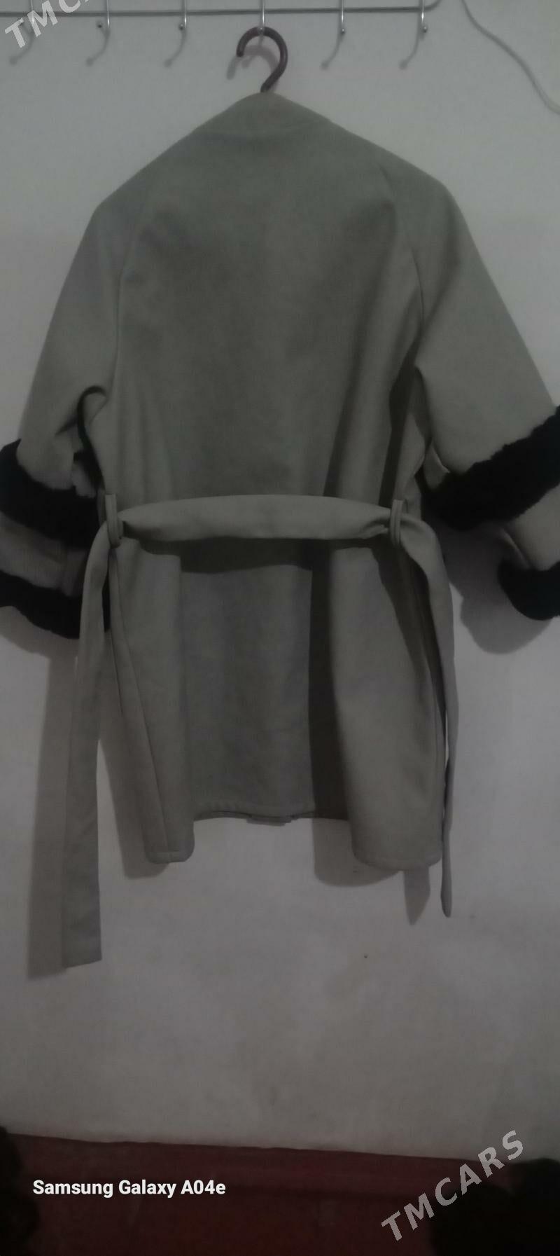 koźa palto - Акдепе - img 3