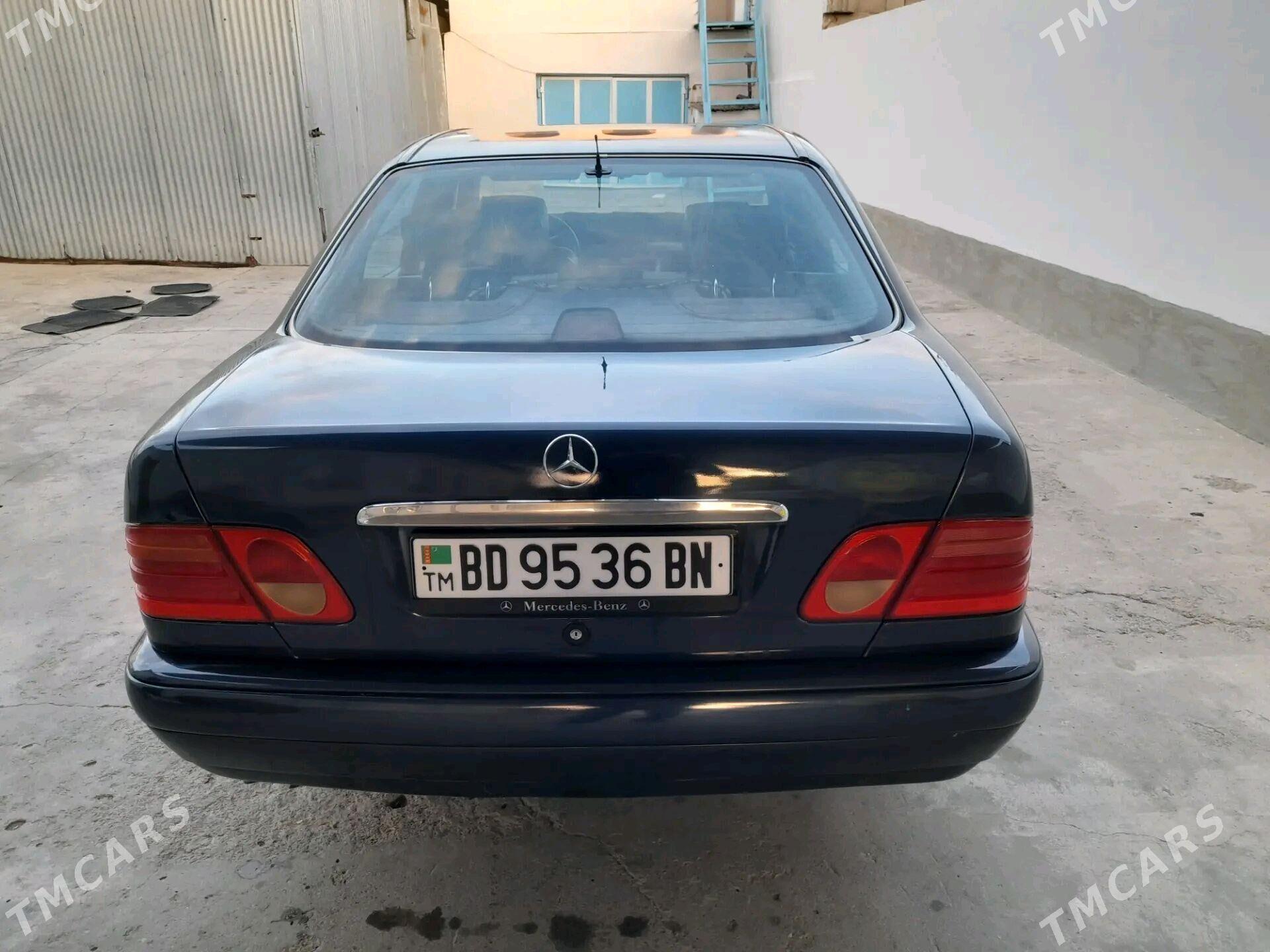 Mercedes-Benz W201 1996 - 70 000 TMT - Гызыларбат - img 3