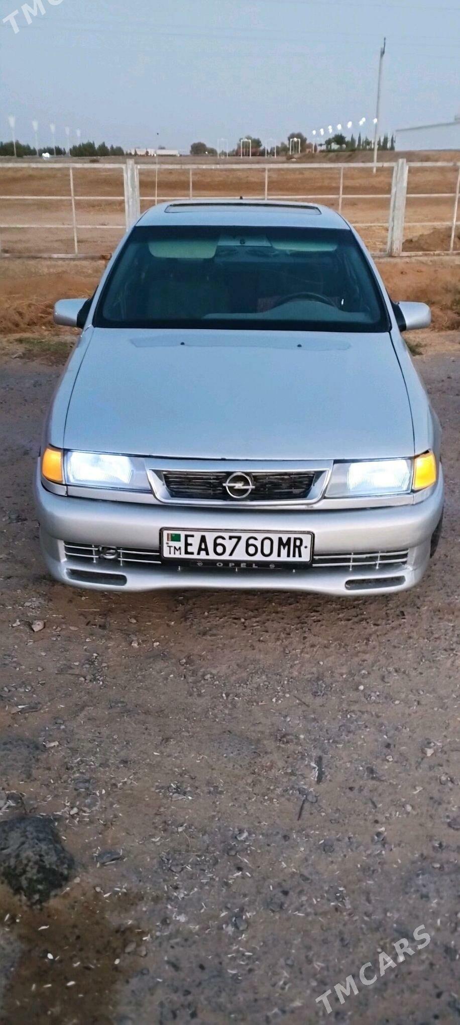 Opel Vectra 1992 - 35 000 TMT - Mary - img 2