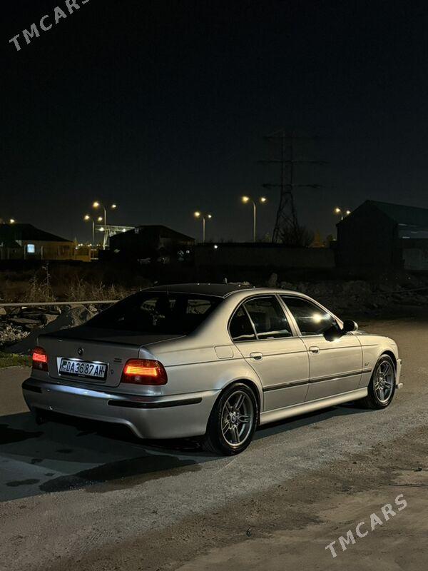 BMW E39 2003 - 150 000 TMT - Махтумкули - img 4