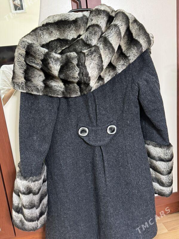 пальто - Podwoýski köç. (Bitarap Türkmenistan şaýoly) - img 2