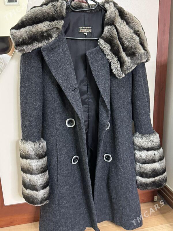 пальто - Podwoýski köç. (Bitarap Türkmenistan şaýoly) - img 1