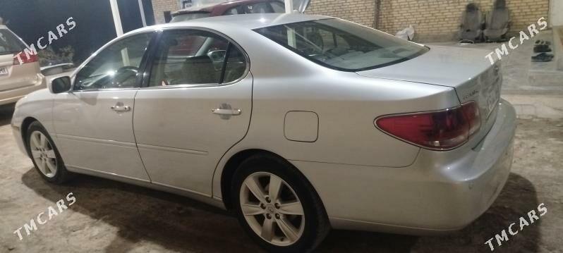Lexus ES 330 2004 - 240 000 TMT - Мары - img 3